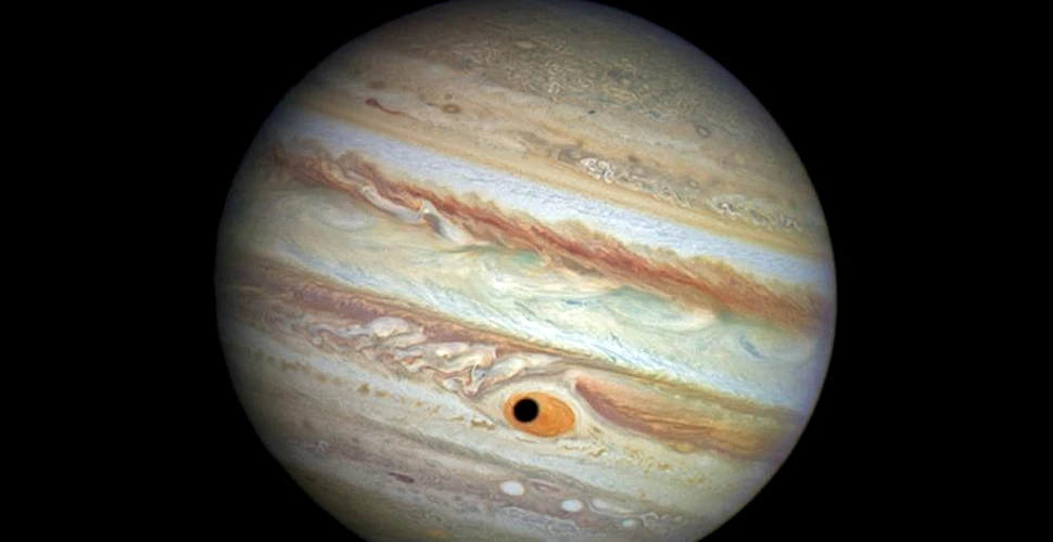 Jupiter se uită la tine: cum se explică această imagine extraordinară?