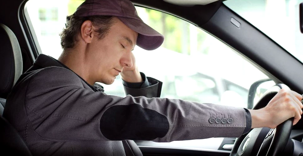 Şoferii periculoşi din trafic: aproape jumătate se urcă obosiţi şi 20% au condus sub influenţa alcoolului cel puţin o dată