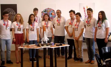 Un grup de elevi români a fost premiat de NASA