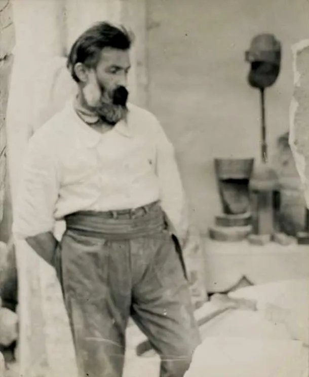 Constantin Brâncuşi, imagini rare cu unul dintre cei mai apreciaţi sculptori din lume - GALERIE FOTO