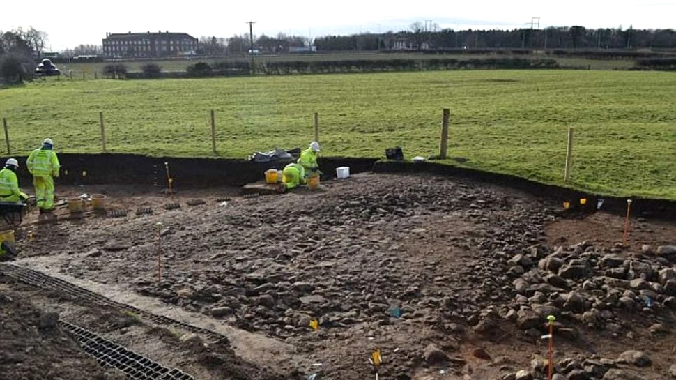 Descoperire remarcabilă a arheologilor sub o autostradă. Are o vechime de 2.000 de ani – VIDEO