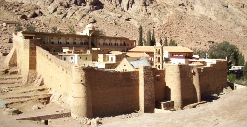 Descifrarea manuscriselor celei mai vechi mănăstiri din lume a scos la iveală aspecte neştiute şi uimitoare ale lumii de acum mai bine de 1500 de ani