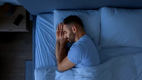 Formula simplă care te poate ajuta să scapi de insomnie și să adormi instant