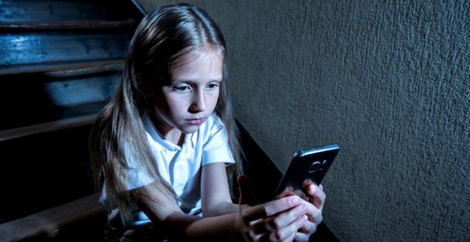 Fenomenul cyberbullying, în creştere. Pericolele se extind şi în offline