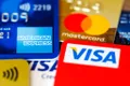 Unul dintre șefii sistemului bancar din Europa spune că este nevoie urgentă de alternative la Visa și Mastercard