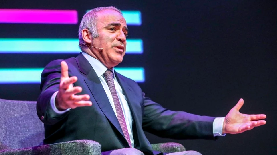 Garry Kasparov, critic vocal al lui Vladimir Putin, a spus că administraţia SUA e patetică