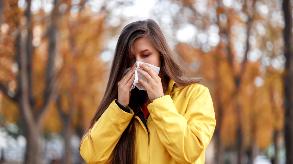 Specialiștii în sănătate atrag atenția: urmează o explozie de COVID-19 și gripă