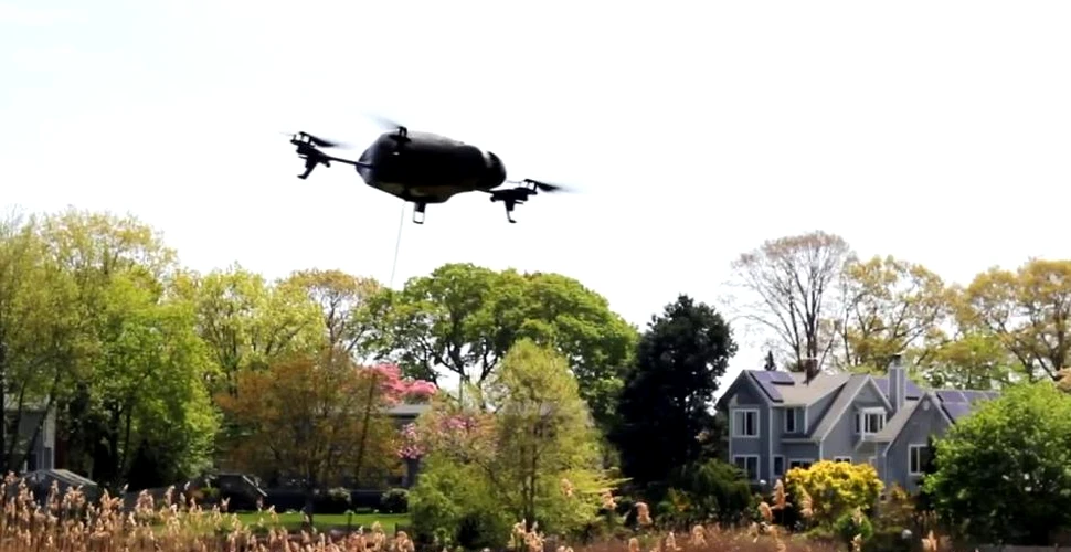 La ce mai poate fi folosită o dronă? Iată o nouă idee – cât e de bună, rămâne de văzut (VIDEO)