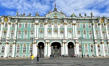 Muzeul Ermitaj din Sankt Petersburg, o odisee atemporală. O legiune de peste 70 de pisici îl păzește de rozătoare