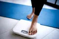 Studiu: Unele persoane cu obezitate au valori ale colesterolului și tensiunii similare cu cele ale persoanelor normoponderale