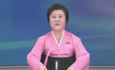 Cine este Ri Chun-hee, ”doamna în roz”, crainica TV a Coreei de Nord care anunţă mereu realizările dictatorului Kim Jong-un