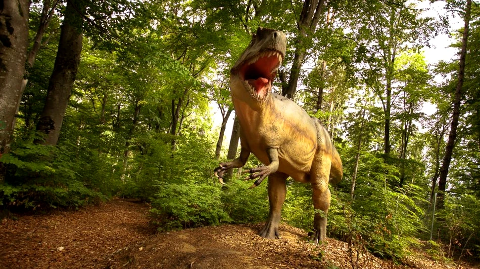 Unul dintre cele mai mari parcuri cu dinozauri din Europa se deschide în România