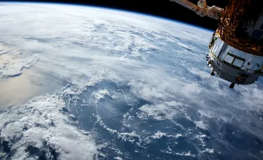 VIDEO. Primul clip la 360° realizat în cosmos, în afara Staţiei Spaţiale Internaţionale, de doi cosmonauţi din Rusia