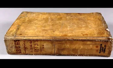 Descoperire sumbră la Harvard: trei cărţi legate în piele umană! Care este povestea acestor volume