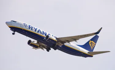 Ryanair renunță la programul de beneficii pentru pasagerii fideli