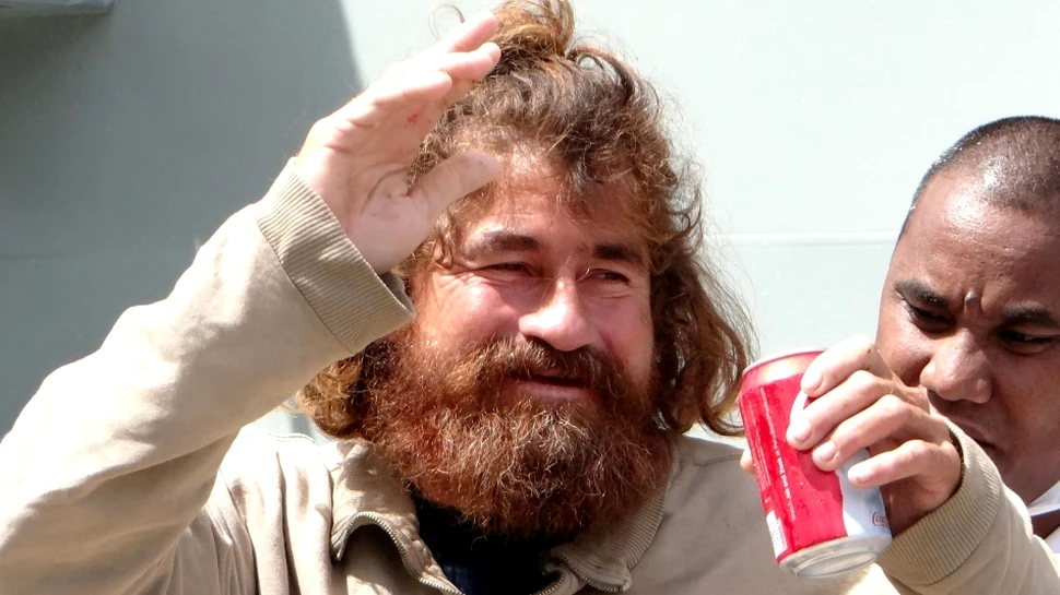 Adevăr, sau poveste pescărească? Cum ar fi putut acest bărbat să supravieţuiască peste un an în Oceanul Pacific