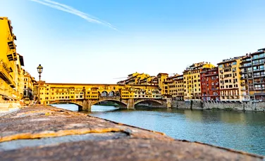 Terasele vor fi interzise într-un mare oraș turistic din Italia