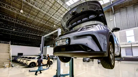 Un mare producător de mașini electrice și-a închis pe ascuns fabrica din Turcia