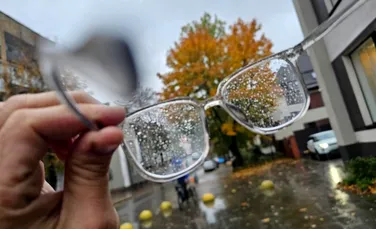 Record de ploaie în Tokyo. De cât timp nu se închid norii?