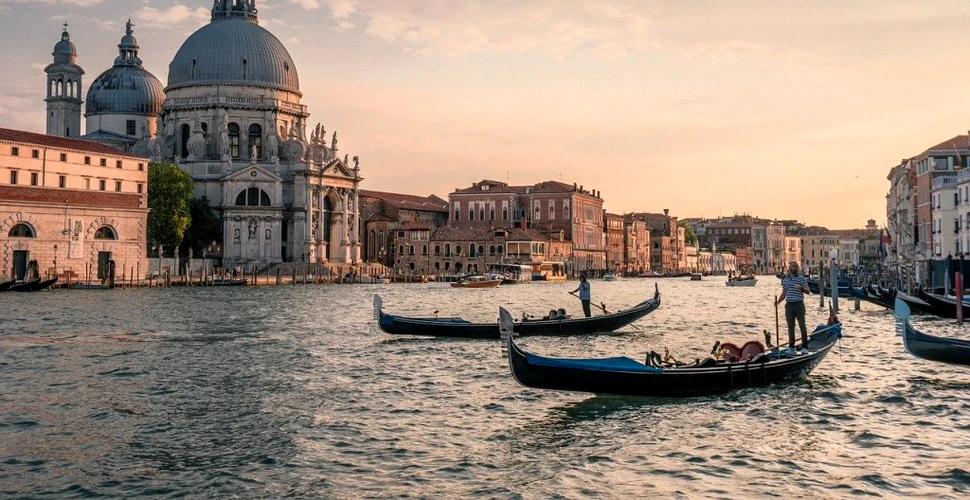 Ar trebui să lăsăm Veneția să se scufunde?