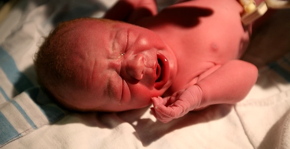Cercetătorii au descoperit un risc neştiut la adresa sănătăţii bebeluşilor ce vin pe lume prin naştere provocată