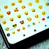 Ce spune știința despre oamenii care folosesc emoji-uri în mesaje?