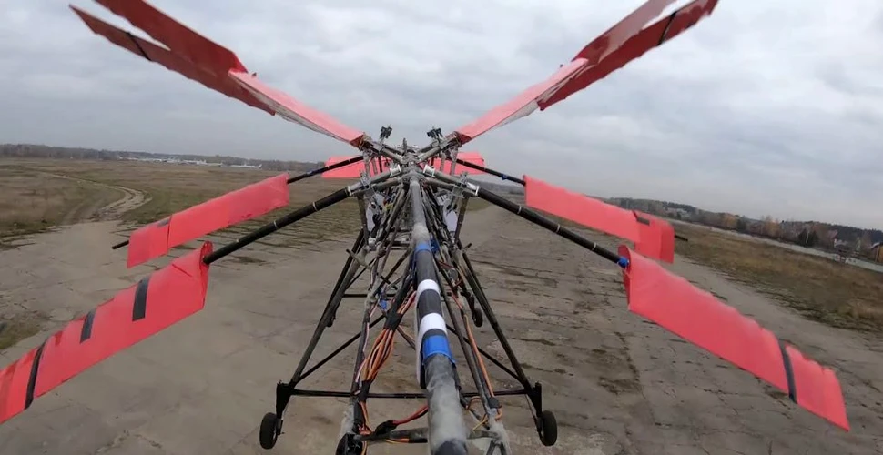 Un grup de ingineri ruși a creat o „aeronavă de coșmar” care dă din aripi asemenea unei libelule