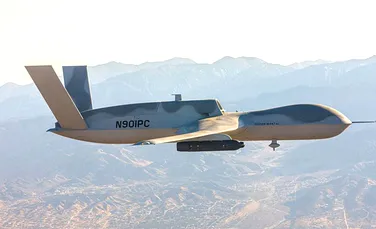 Drona Stealthy Avenger de la General Atomics este echipată cu un senzor de căutare și urmărire în infraroșu