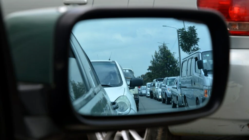 Traficul de la orele de vârf ar putea fi descongestionat cu Inteligență Artificială