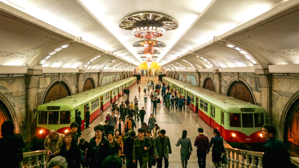 Trenuri de pasageri reluate între China și Coreea de Nord