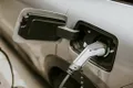 Bateria litiu-aer ar putea oferi o autonomie mai mare pentru autoturisme