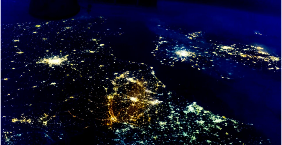Trecerea la iluminatul cu LED-uri aduce un nou tip de poluare luminoasă în Europa
