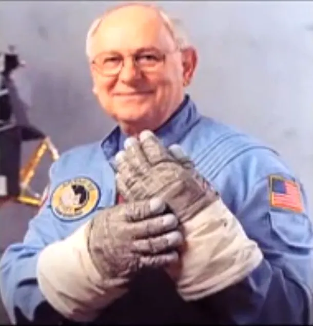 Astronautul Alan Bean, al patrulea om care a ajuns în spaţiu - imagini rare