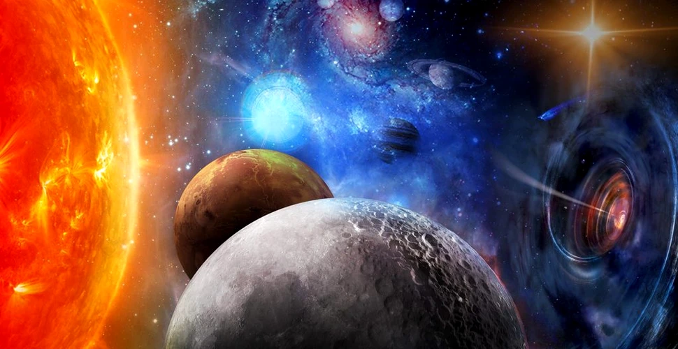 O echipă de cercetători spune că Luna ar fi fost lovită de găuri negre în miniatură