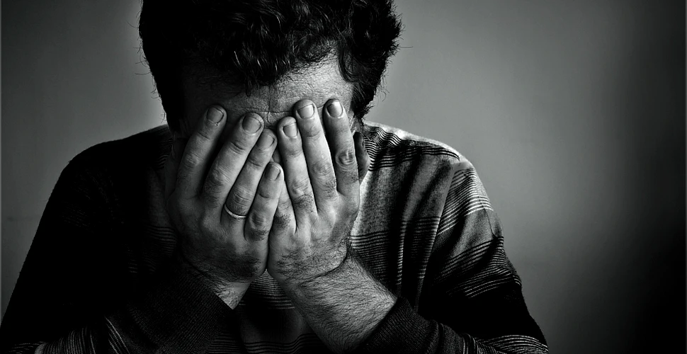 De ce suferim de depresie? Oamenii de ştiinţă au identificat „vinovatul”