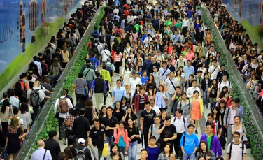 Populația Chinei, în cădere liberă pentru al treilea an la rând