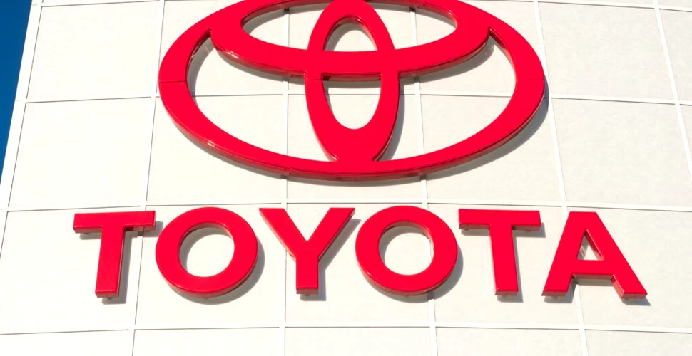Toyota vrea să creeze maşina supremă cu Inteligenţă Artificială