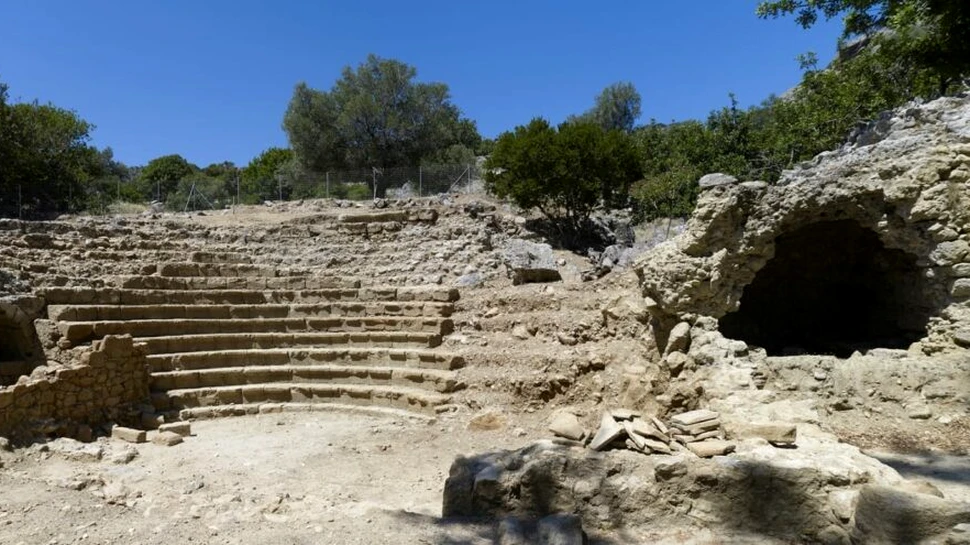 Arheologii din Creta au găsit un vechi odeon roman. Ce au scos la iveală săpăturile?
