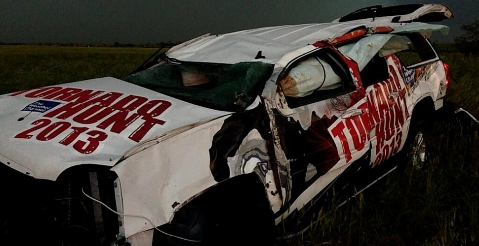 Starul emisiunii „Storm Chasers”, Tim Samaras, a fost ucis de o tornadă în statul american Oklahoma
