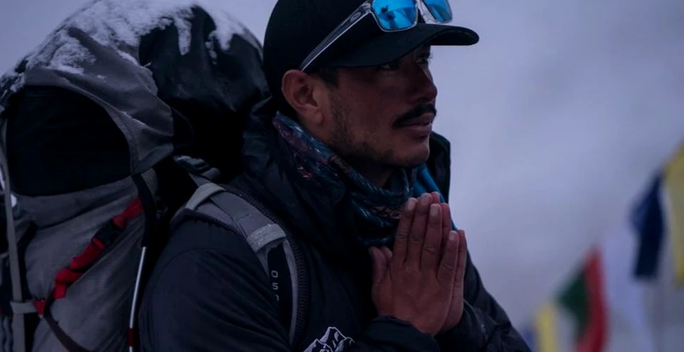Un nepalez, fost soldat britanic, a cucerit toate cele 14 vârfuri muntoase de peste 8.000 de metri, în numai jumătate de an