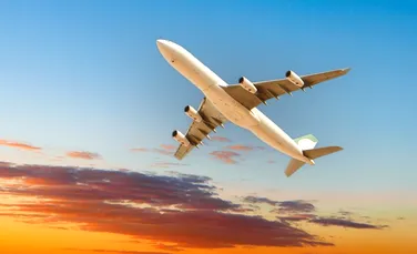 Pățania unui român care a întâlnit un alt român la bordul unui avion