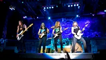 Iron Maiden, trupa de heavy metal care și-a pilotat propriul avion în turnee, împlinește 51 de ani. Povestea unei legende care a transformat metalul într-un fenomen global