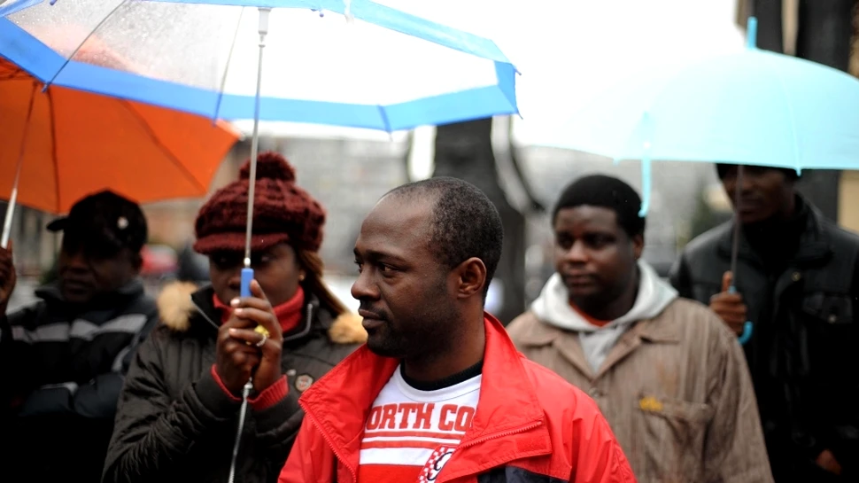 Fotografii tulburătoare. ”Stăteau peste corpurile imigranţilor morţi”. Victimele inumanităţii