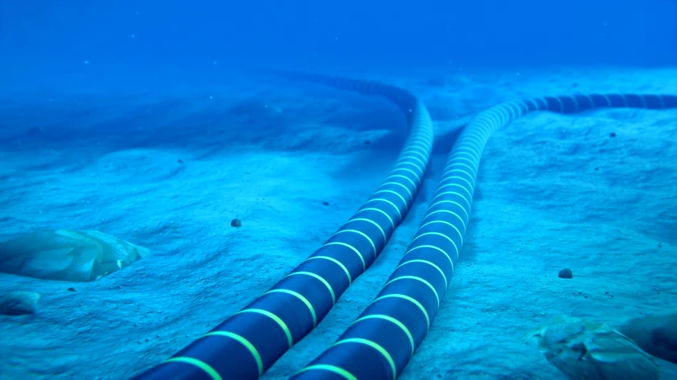 Google a instalat un nou cablu de internet subacvatic. Este acesta vulnerabil în fața fenomenelor meteo?