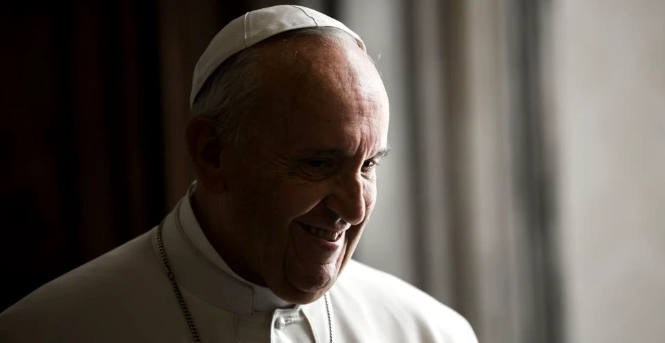 Papa Francisc a donat Spitalului din Suceava echipamente pentru combaterea COVID-19
