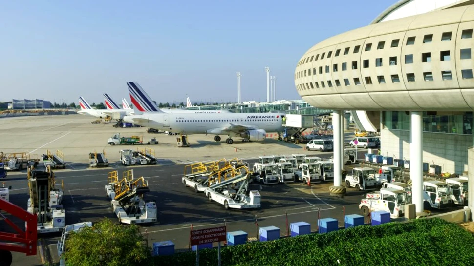 Apatridul care a inspirat filmul „The Terminal” cu Tom Hanks a murit