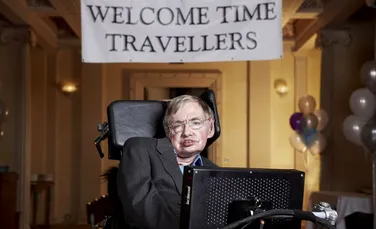 Stephen Hawking, singurul om din lume care a reuşit să trăiască peste 50 de ani cu această boală cruntă