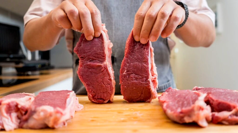 Cercetătorii din Singapore lucrează la carnea din microalge