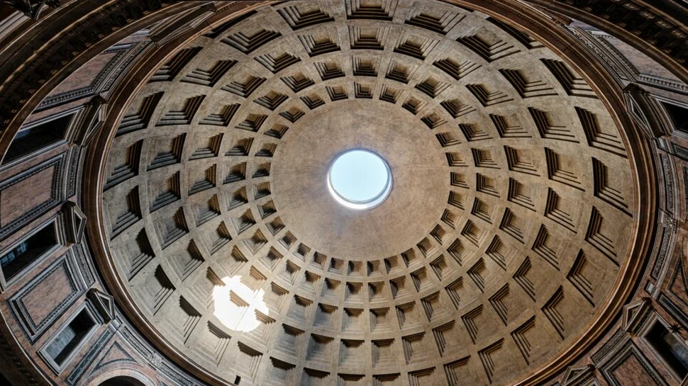 Oamenii de știință au aflat, în sfârșit, de ce betonul roman antic a rezistat mii de ani