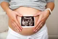Oamenii de știință au descoperit efectul ciudat al sarcinii asupra vârstei biologice